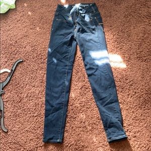 Dark wash American eagle jeans